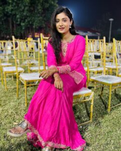 Shraddha Dangar Instagram - 🤍 . . Wearing @dreamcloset_india . Beautifully clicked by my nephew @ii_iamjd_ii