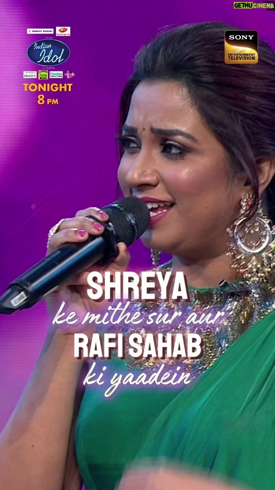 Shreya Ghoshal Instagram - Shreya ne Rafi ji ko tribute diya jo har dil ko chhu-sa gaya. Dekhiye #IndianIdol, Rafi Sahab special, aaj raat 8 baje, sirf #SonyEntertainmentTelevision par. @shreyaghoshal @kumarsanuofficial @huseinkk @vishaldadlani @fremantleindia @ipiyushpanwar @javedali4u #IndianIdol14 #EkAwaazLakhonEhsaas