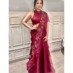 Shreya Ghoshal Instagram - 🌸💐🌺 Outfit: @prashantikumarlabel Jewellery: @sorayaajewels_ Stylist: @stylebysaachivj Team: @sanzimehta777 @styledbynikinagda Hair: @maggie_hairstylists1989 Mua: @tessiequiney