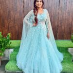 Shreya Ghoshal Instagram - Kaunsi SG theek thak lagi? 1st look Outfit: @labelprernamehra Jewellery: @azotiique 2nd and 3rd look Outfit: @roopkalamumbai Jewellery: @azotiique Stylist: @stylebysaachivj Team: @sanzimehta777 @styledbynikinagda Hair: @maggie_hairstylists1989 Mua: @tessiequiney