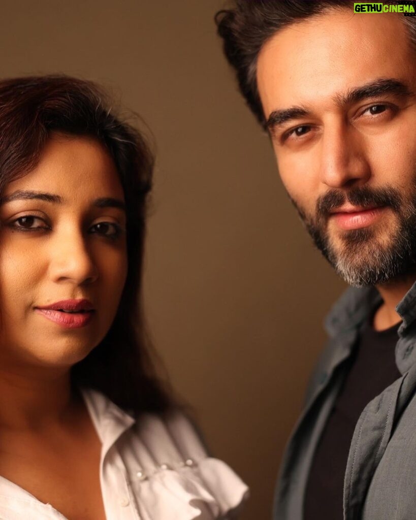 Shreya Ghoshal Instagram - #happychildrensday! My buddy @shekharravjiani and myself want to remind you beautiful people to live more, laugh more and keep that crazy kid in you alive always! Our song #VaariVaari drops on 17th November at 12.00am! Can’t wait? Neither can we ❤️ #3DaysToGo #ShreyaGhoshal #ShekharRavjiani #NewMusic #friendship #dosti #memories #love #happiness