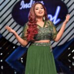 Shreya Ghoshal Instagram – Thank you @sionnahpretcouture for the beautiful outfits you have done for me from my concerts tours to Indian Idol shoot💚♥️🩷

Jewellery: @azotiique
Stylist: @stylebysaachivj
Asst.: @styledbynikinagda @sanzimehta777

Credits for the green lehenga look- 

Photographer: @yashpawarr07