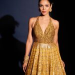 Shriya Pilgaonkar Instagram - 🐅 This stunning dress is from the @shantibanaras new collection that Champions Tiger Conservation Efforts In India Shot by @dieppj Stylist @bombaebyaisha Makeup @makeupbysimransadarangi Hairstylist @misheetasanghvi Outfit @shantibenaras @elevatepromotions Jewellery @amrapalijewels #ShantiBenaras #Indian #stylediaries