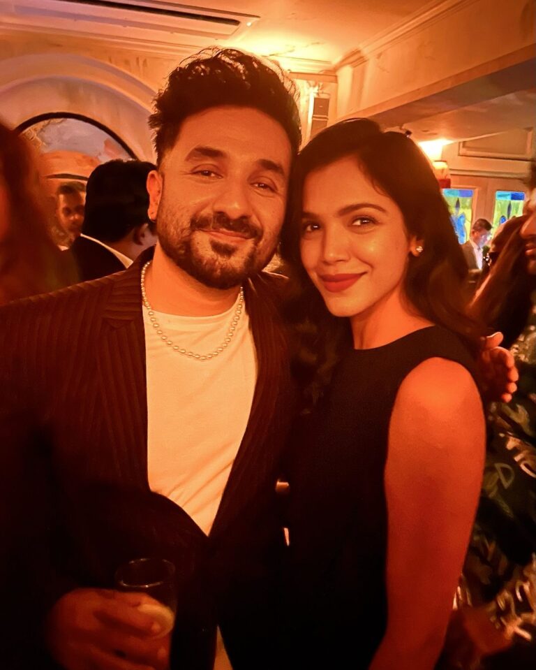 Shriya Pilgaonkar Instagram - Trust Vir to be awkward at his own party😂Thanks for the ‘emmy’zing night🤗❤️ @virdas @smmagick Always in your corner 🤜🏼🤛🏼 Congratulations to the team. Big love 🥂 Also, this song brings back so many memories Can’t wait for everyone to meet PP and the gang 🤞🏼🌹