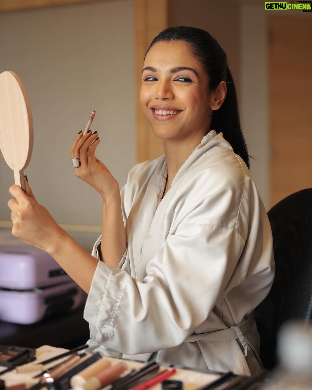 Shriya Pilgaonkar Instagram - Gearing up for ‘Dry Day’ film promotions. A whole lot to look forward to this December. 🦋 in my tummy & gratitude in my heart💜 DRY DAY streams 22 Dec on @primevideoin 📸 @karanhenry #DryDayonPrime #Film #AmazonPrimeVideo