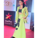 Shriya Pilgaonkar Instagram - 💚🥂 @areesz @bombaebyaisha @nakitadsouza @lovebirds.studio @ishhaara @ascend.rohank #Ootn #ITAAwards2023 #BestActorTaazaKhabar #AwardsNight #LovebirdsStudio