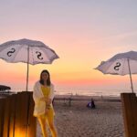 Shruti Sodhi Instagram - Doobta hua sirf suraj hi sundar lagta hai…Haina? #shrutisodhi #sunset #goa #sazonthebeach