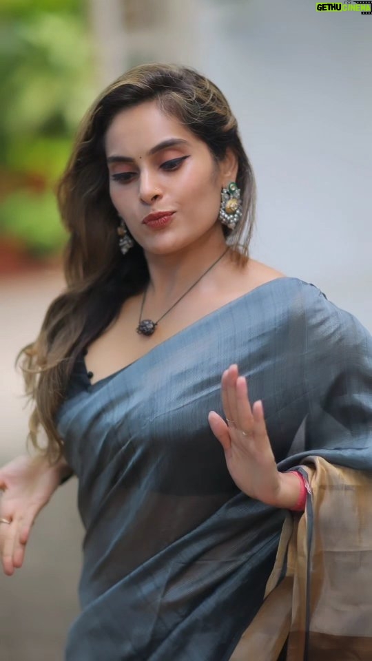 Shrutika Instagram - Saree with blouse @thariibyshrutika Check out the new pure 100 by 100 silk n silk cotton light weight saree collection with various colors n designs that you will love absolutely with pure zari borders just for u this Diwali on our website ( link in bio) Limited stock only! #trendingaudio #instagramreels #dance #sareelove