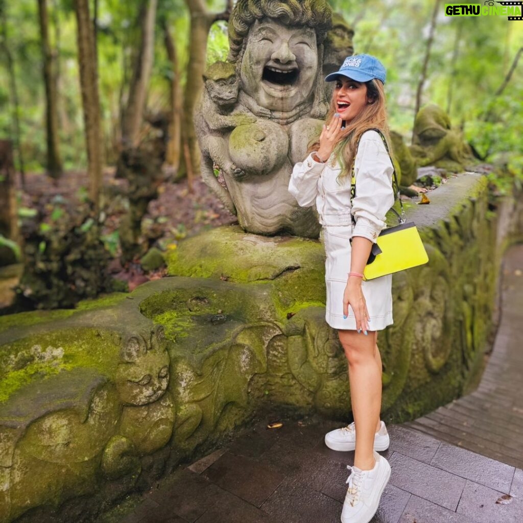 Shrutika Instagram - #monkeyforestbali #vacaymode #family #instagood Ubud, Bali, Indonesia