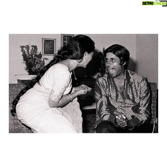 Shweta Bachchan Nanda Instagram - Happy Anniversary ♥️