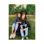 Shweta Bachchan Nanda Instagram - Class of 2020 - Navya finished college today and since she and everyone else graduating this year won’t get a ceremony we decided to DIY one. With a chart paper cap and a gown hand stitched from scraps of black tenting. I threw on a Fordham ( her college ) sweatshirt over my PJ’s!! Congratulations baby I love you and am proud of you! Go forth and conquer x ( I’m not crying you’re crying)
