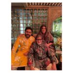 Shweta Bachchan Nanda Instagram – Twinning & Winning – perfect end to an incredible day 🤍🤍🤍