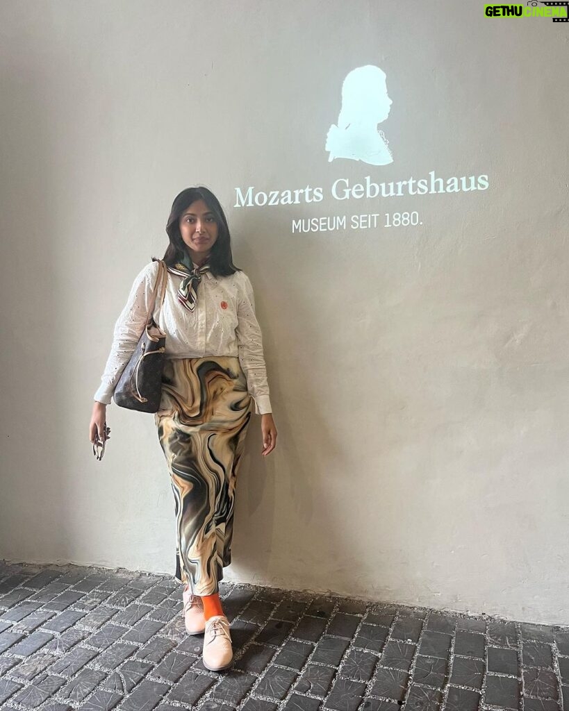 Shweta Basu Prasad Instagram - Dump . Images: 1. Munich 2. Wolfgang Amedeus Mozart’s residence that’s converted to a museum, Salzburg. 3. “The last judgement” by Peter Paul Rubens at @pinakotheken Munich 4. 🐹 5. At Ludwig Van Beethoven’s grave, Vienna (Franz Shcubert, Brahms and Strauss rest in the same cemetery ❤️) 6. 💁🏻‍♀️ 7. Dachau concentration camp memorial 8. Cinema cafe Berlin 9. I want to call this image “I am my mother’s shadow” hehe 😁 10. Berlin . Mom and I went to 11 museums, plus exhibitions, 2 concerts and finally watched Barbie! . P.S. the spot where Adolf Hitler died with a self-inflicted gunshot is now a car parking lot. A car parking lot.