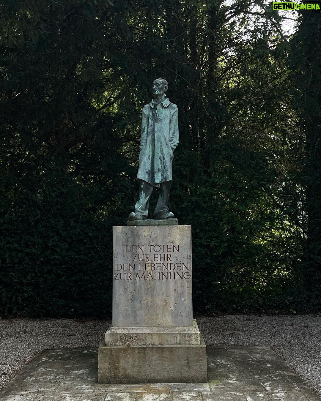Shweta Basu Prasad Instagram - Dump . Images: 1. Munich 2. Wolfgang Amedeus Mozart’s residence that’s converted to a museum, Salzburg. 3. “The last judgement” by Peter Paul Rubens at @pinakotheken Munich 4. 🐹 5. At Ludwig Van Beethoven’s grave, Vienna (Franz Shcubert, Brahms and Strauss rest in the same cemetery ❤️) 6. 💁🏻♀️ 7. Dachau concentration camp memorial 8. Cinema cafe Berlin 9. I want to call this image “I am my mother’s shadow” hehe 😁 10. Berlin . Mom and I went to 11 museums, plus exhibitions, 2 concerts and finally watched Barbie! . P.S. the spot where Adolf Hitler died with a self-inflicted gunshot is now a car parking lot. A car parking lot.