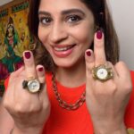 Shweta Mahadik Instagram - This is such a cool accessory, next time somebody asks you the time you can show them your finger. #diy #handmade #accessories #jewelry #shwetamahadik #diychachi #art