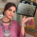 Shweta Mahadik Instagram - Are you ready for navratri??? “DIY oxidised bag” #diy #navratri #accessories #shwetamahadik #diychachi #art #fashion