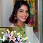 Shweta Mahadik Instagram – DIY hair accessory!! Resin flowers are just 😍😍
Detailed tutorial on YouTube!!

#diy
#handmade
#resinart 
#accessories 
#shwetamahadik
#diychachi
#art