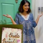 Shweta Mahadik Instagram - Some days back my mom taught me how to sculpt flowers. I thought it would look great on my name plate ❤️ ❤️ #diy #homedecor #handmade #art #shwetamahadik #diychachi #interiordesign