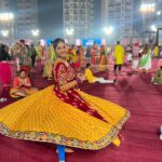 Shweta Mahadik Instagram - Garba is an emotion And @falgunipathak12 is a sacred emotion Outfit: @shwetmahadik #diy #navrati #festival #shwetamahadik #diychachi