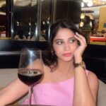 Shweta Mahadik Instagram – Look at my stuff, its HANDMADE!!!
Handmade bag
Handmade bow
Handmade watch ring ❤️❤️

#diy