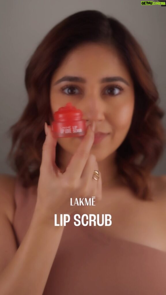 Shweta Tripathi Instagram - #AD / Husshhh Husshhh! The secret’s out! The ultimate lip lovin’ ritual for Luscious Lips, cuz’ #LipsDontLie!   My current obsession, the new lip care range by @lakmeindia to buff, moisturise, and flaunt a perfect pout.   Can’t get enough of the mask, scrub, and lip & cheek tint for velvety-finish like silky soft lips. 👄 What are you waiting for? Shop from Nykaa now.   #Sponsored #Lakmē #LakmēLipLove #LakmēLipCare #LipCare #LipCareRegime #LipScrub #LipMask #LipTint #CheekTint #WinterSkincare #Lakme #LakmeSkincare