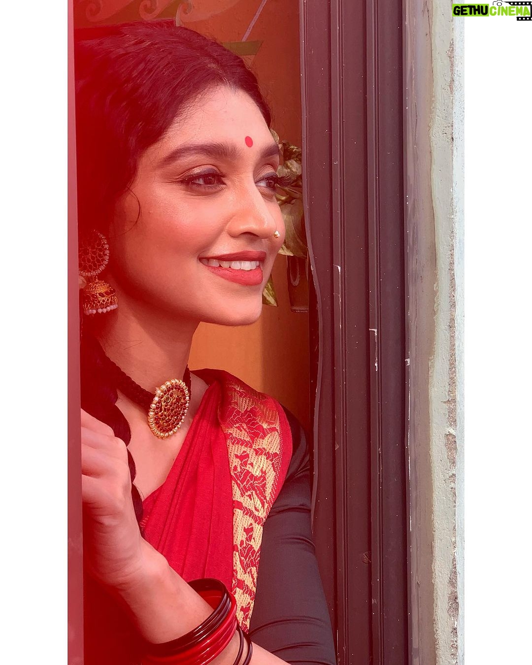 Sija Rose Instagram - 💕 . . Mua: @rajeshkodungallurmakeupstudio