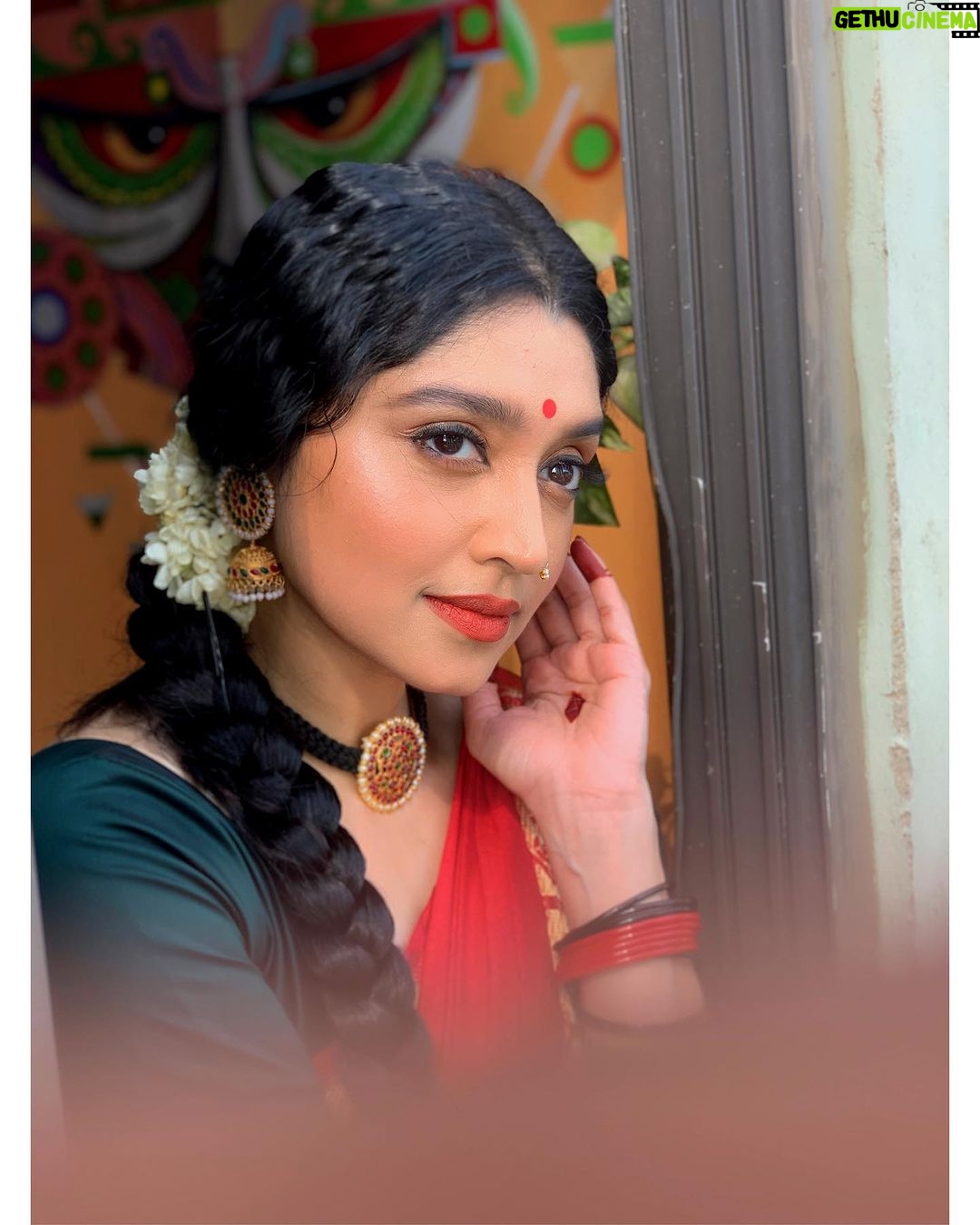 Sija Rose Instagram - 💕 . . Mua: @rajeshkodungallurmakeupstudio