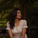 Sija Rose Instagram - Piece of my heart ❤️ . Thank you for making it happen . Photograhy @parvathy.prasad_ Styling : @amritha_lakshmi___ @styledby_al_ Mua : @sreegeshvasan_makeupartist @bridalmakeup_by_sreegeshvasan Costume : @oura_designer_boutique Venue @poemsthecafe