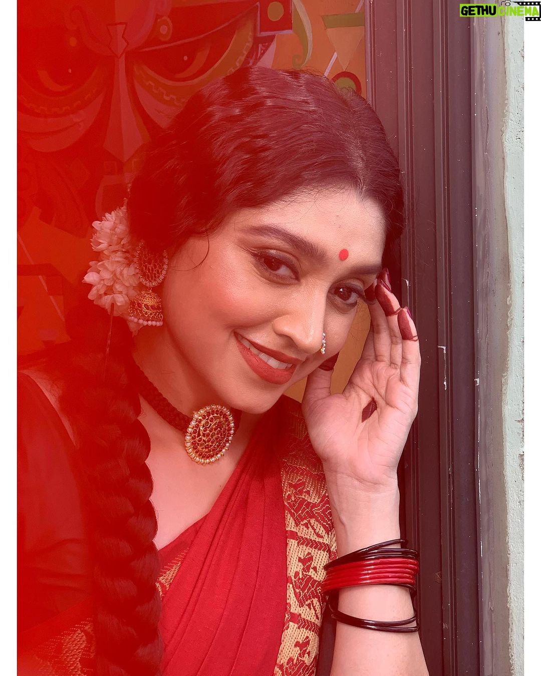 Sija Rose Instagram - 💕 . . Mua: @rajeshkodungallurmakeupstudio