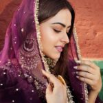 Simi Chahal Instagram – 🤍

Suit : @the_rosegirl 
Jewellery : @ajewelsbyanmol 
Photographey : @maniksharma.cc 
Hair : @krishna.hairstylist 
Makeup : @prabhakarchande_makeupartist