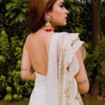 Simi Chahal Instagram - 🌹🤍