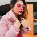 Simi Chahal Instagram - Weird angles and closeups ahead🥲👉🏼