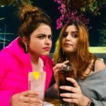 Simi Chahal Instagram – this is what happens while we wait for our food(everytime)😂 i guess that’s what sisters do 🤷🏻‍♀️👯‍♀️

@rosecaur you are some awesome alien trapped in a human body 💘
#LoveYouToDeath💟 

#YouCantSitWithUs kinda expressions 🥲🤣

 #SisterLove❤️
#foodie #fun #love 

Swipe till the end for a video of me falling in love with my meal 👉🏼 Toronto, Ontario