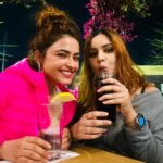 Simi Chahal Instagram - this is what happens while we wait for our food(everytime)😂 i guess that’s what sisters do 🤷🏻‍♀️👯‍♀️ @rosecaur you are some awesome alien trapped in a human body 💘 #LoveYouToDeath💟 #YouCantSitWithUs kinda expressions 🥲🤣 #SisterLove❤️ #foodie #fun #love Swipe till the end for a video of me falling in love with my meal 👉🏼 Toronto, Ontario