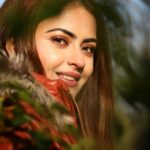 Simi Chahal Instagram – mai oh banda…jida nakk zyada sardi vich laal ho janda hai👃🏼🤪

📸 : @dashmesharts @manpreetgrewal91