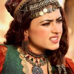 Simi Chahal Instagram - Noor ✨ #Mastaney smashing all the Punjabi Movies’ records till date, Worldwide 🌎 Playing in the theatres near you 🥰🙏🏼🧿 #WaheguruJi❤️🙏🏼 Makeup and Hair : @damsel_makeupcrew 📸 : @canonsinghh