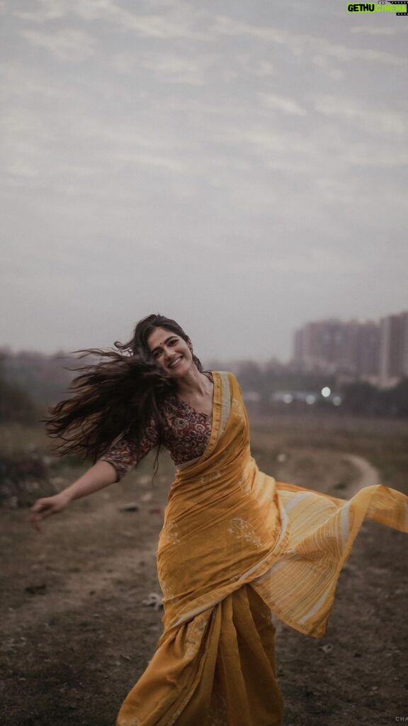 Simran Choudhary Instagram - “the free soul is rare, but you know it when you see it - basically because you feel good, very good, when you are near or with them.” - Charles Bukowski Directed by my favourite @gnanasagardwaraka 🤍 Shot by the supremely talented @chaloofied 💫 And curated by our very own @foxy_here ✨