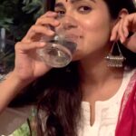 Simran Choudhary Instagram - In the end, a glass in hand beats two on the head. 💁🏻‍♀️