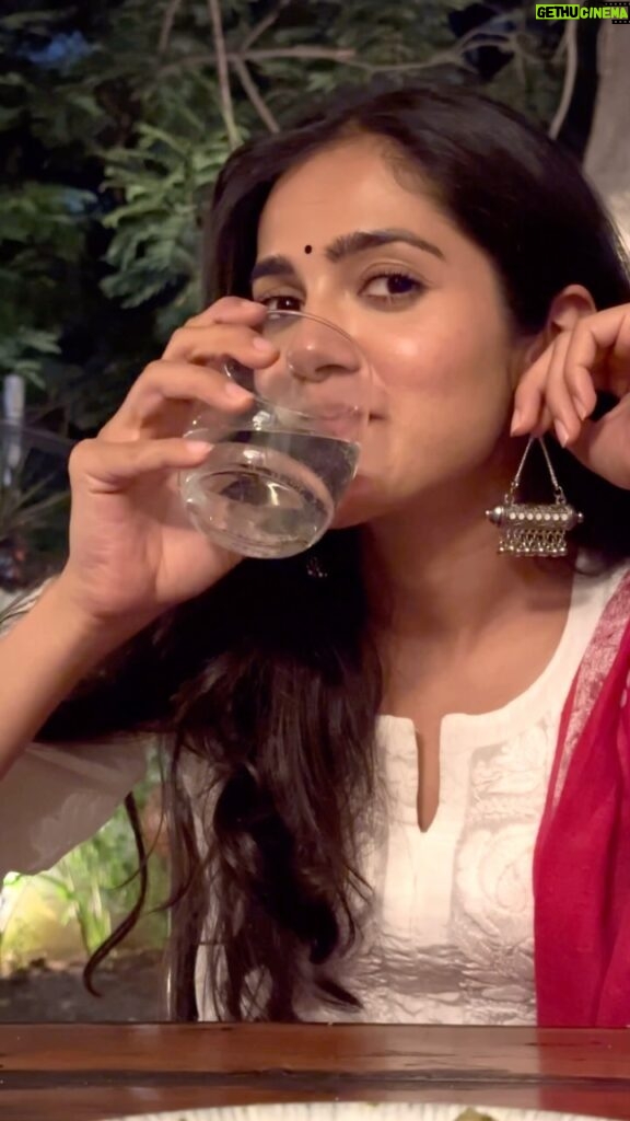 Simran Choudhary Instagram - In the end, a glass in hand beats two on the head. 💁🏻‍♀