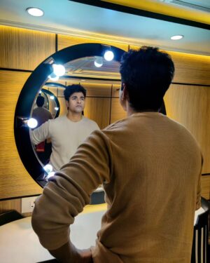 Sivakarthikeyan Instagram - Look in the mirror...
That's your competition.

#SK21