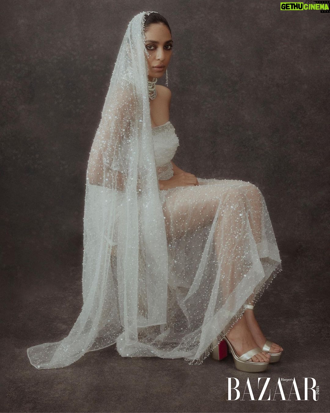 Sobhita Dhulipala Instagram - @bazaarindia @louboutinworld ❤️🔥