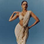 Sobhita Dhulipala Instagram - Had the great joy of wrapping 2023 with this magnificent @elleindia cover story. Big shout out to the team at Elle for always cheering for and standing by young talent. ♠️♥️ ELLE India Editor: @aineenizamiahmedi Photographer: @soujit.das Fashion Editor: @zohacastelino (creative direction) Wearing @papadontpreachbyshubhika @metroshoesindia Fashion Assistant: @komal_shetty_ (styling) Asst. Art Director: @mount.juno__ (cover design) Words: @sukriti_shahi19 Makeup: @makeupbyanighajain Hair: @arvindkumar_hair Bookings Editor: @alizaafatmaa Assisted by: @nirali_p1(styling); _rj1092_, @mitali.lakhotia (bookings) Production: @cutlooseproductions