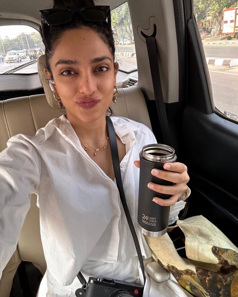 Sobhita Dhulipala Instagram - Another day of ‘Will I make it to the flight’ ‘food stains on white clothes’ ‘aaj itna traffic kyun hai WTF’ ‘I think excess baggage ho jayega 😭’