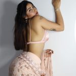 Sofia Ansari Instagram - SWIPE RIGHT 👗 @amazondotin Bracelet @damodardas_jewellers 📸 @rahul_jagdale17 Makeover @_sanaaaaasa