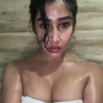 Sofia Ansari Instagram - A steam room will help you reduce stress, raise your metabolism, improve your complexion, alleviate pain due to sports injury, prevent injuries, and can also ease the symptoms of a cold. #sofiaansari #instagram