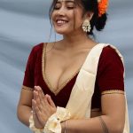 Sofia Ansari Instagram – Which saree 🥻 look you like the most ??? 
let me know in comment box ⬇️