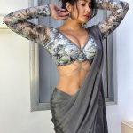 Sofia Ansari Instagram – Backless 

#instagram #instagood #sofia #sofiaansari #saree