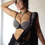Sofia Ansari Instagram – Which one you like ? #traditionalmedia 

#sofiaansari #instagood #instagram