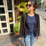 Solanki Roy Instagram - Looking back at the choices I made this year and it feels pretty decent!