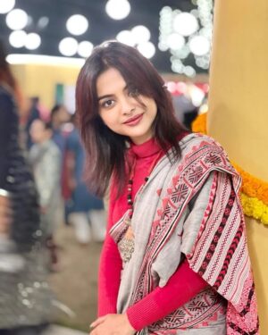 Solanki Roy Instagram - ❤️

📸 @sandip3432